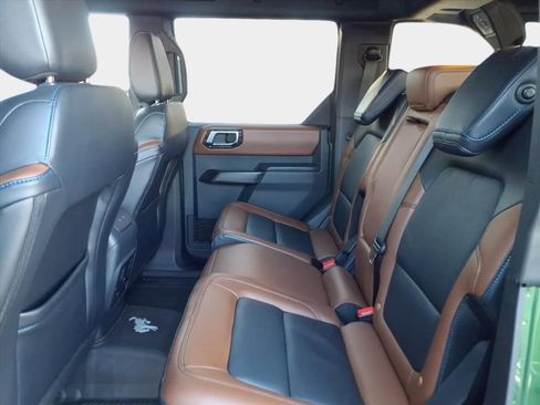 Used 2024 Ford Bronco Outer Banks image 14