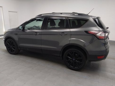 Used 2017 Ford Escape Titanium image 3