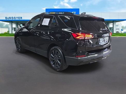 Used 2023 Chevrolet Equinox RS AWD/4WD image 9