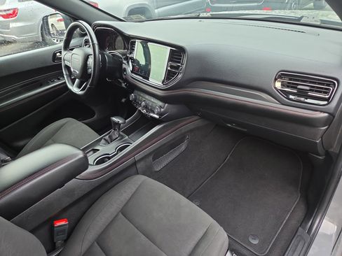 Used 2023 Dodge Durango GT image 18