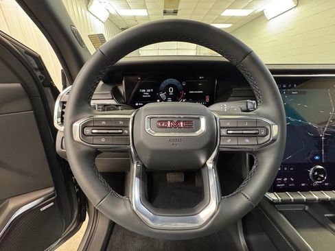 New 2026 GMC Acadia Elevation w/ LPO, Floor Liner Package image 33