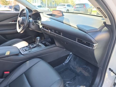 Used 2022 MAZDA CX-30 AWD 2.5 S w/ Select Package image 22