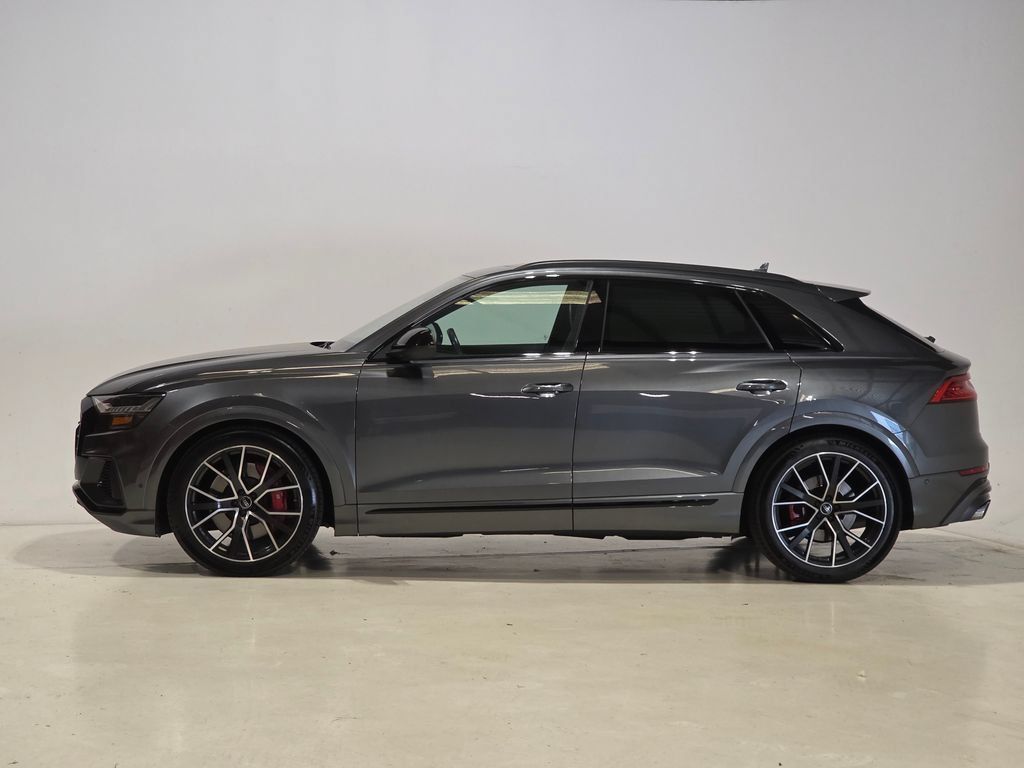 Certified 2023 Audi SQ8 Premium Plus w/ Black Optic Package AWD/4WD image 3