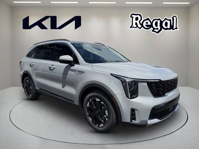New 2026 Kia Sorento S w/ S Panoramic Sunroof Package