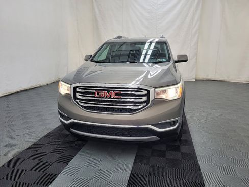 Used 2019 GMC Acadia SLT FWD image 15