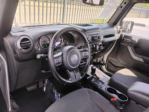 Used 2016 Jeep Wrangler Sport w/ Quick Order Package 24S AWD/4WD image 66