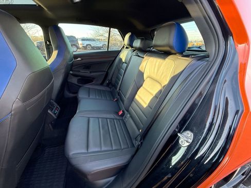 Used 2023 Volkswagen Golf R image 26