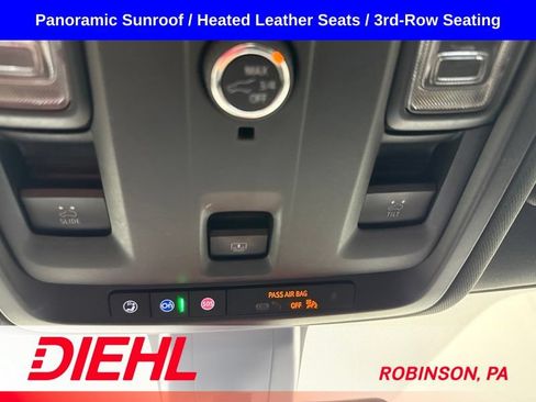 Used 2022 Chevrolet Tahoe Z71 AWD/4WD image 37