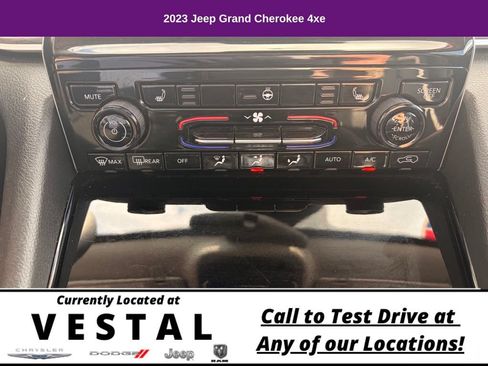 Used 2023 Jeep Grand Cherokee 4WD 4xe image 29