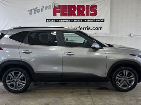 Used 2022 Kia Seltos S image 8