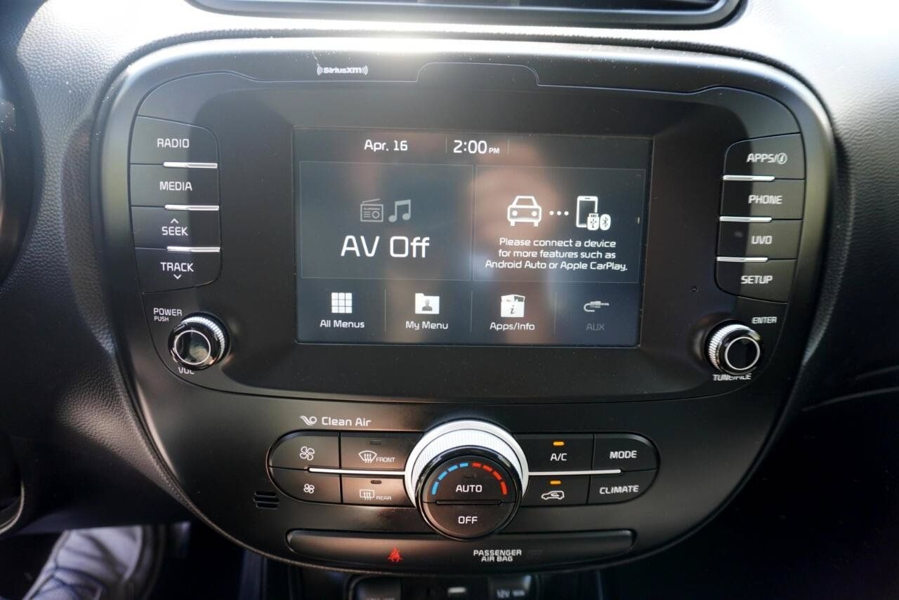 Used 2019 Kia Soul + FWD image 30