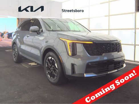 Used 2024 Kia Sorento S FWD image 1