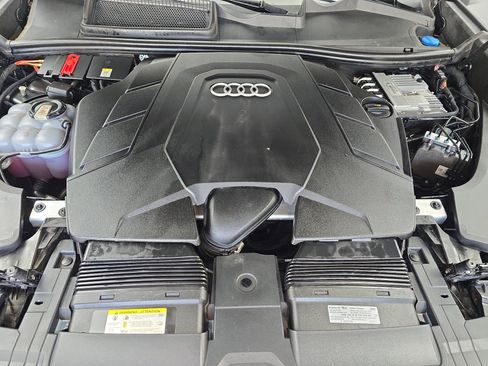 Used 2021 Audi Q8 Premium Plus image 62