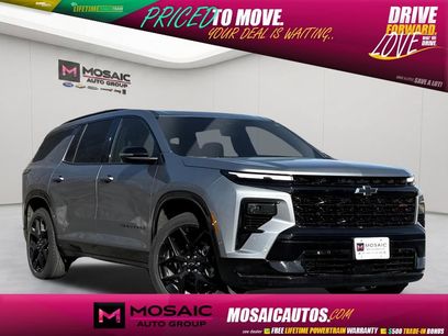 Used 2025 Chevrolet Traverse RS