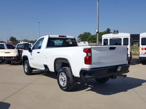 Used 2021 Chevrolet Silverado 2500 W/T RWD image 9