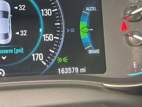 Used 2015 Buick LaCrosse FWD image 12