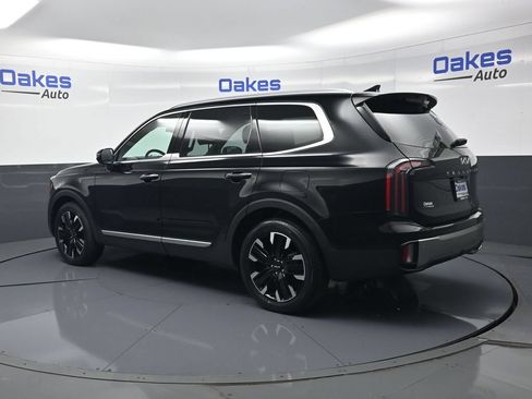 Certified 2025 Kia Telluride SX Prestige AWD/4WD image 6