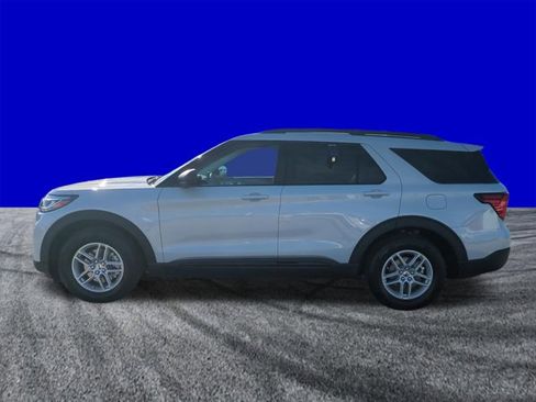 New 2026 Ford Explorer Active w/ Active Comfort Package image 7