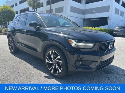 Used 2021 Volvo XC40 T5 R-Design