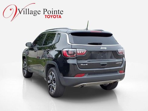 Used 2023 Jeep Compass Limited AWD/4WD image 2