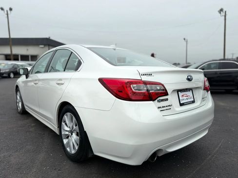 Used 2016 Subaru Legacy 2.5i Premium w/ Moonroof Package AWD/4WD image 6