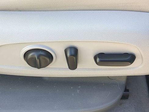 Used 2018 GMC Acadia SLT image 41