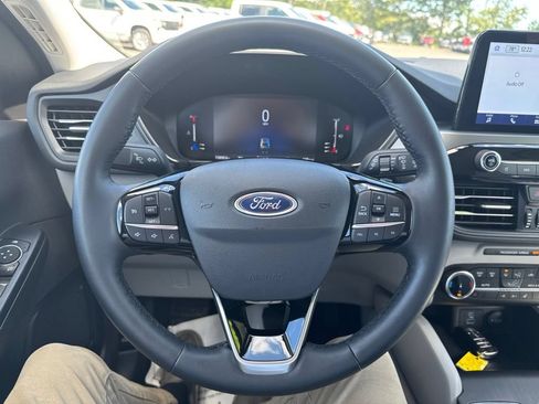 Used 2023 Ford Escape Active AWD/4WD image 26