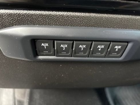 Used 2024 Chevrolet Silverado 3500 LT AWD/4WD image 26