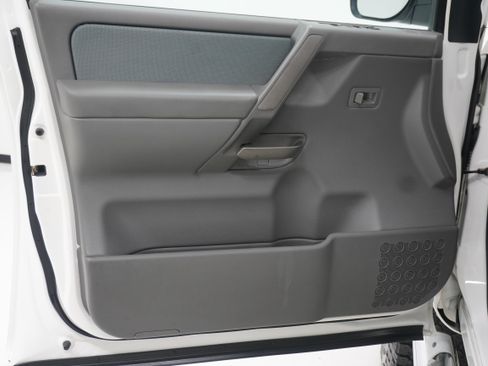 Used 2006 Nissan Titan XE w/ (W04) Preferred Pkg RWD image 12