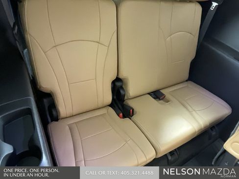 Used 2019 Buick Enclave Essence image 31