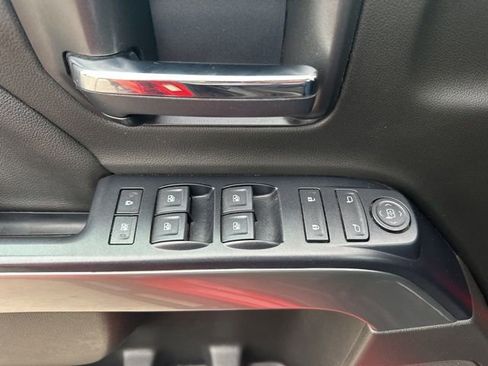 Used 2018 Chevrolet Silverado 1500 LT w/ All Star Edition image 36