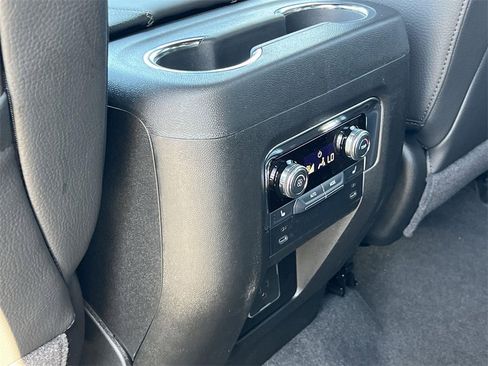 New 2026 GMC Yukon Denali image 28