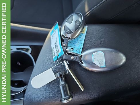 Certified 2025 Hyundai Elantra SEL w/ Cargo Package image 38