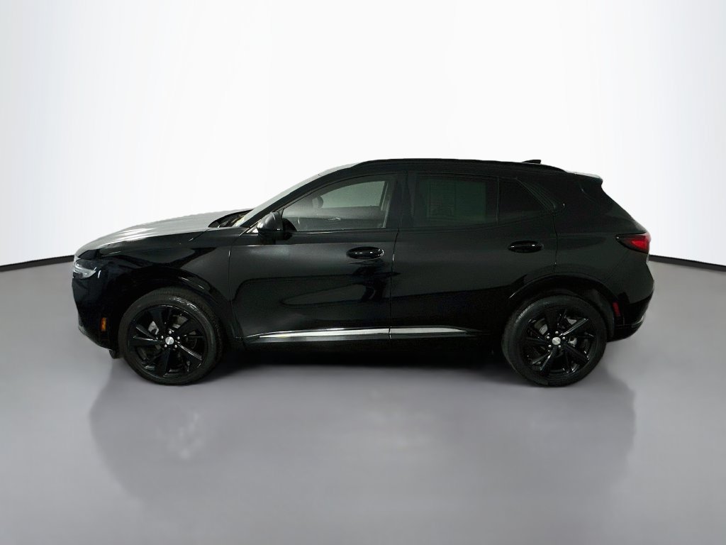 Used 2021 Buick Envision Essence w/ Sport Touring Package FWD image 4
