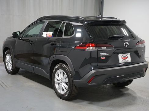 Certified 2026 Toyota Corolla Cross LE w/ Moonroof Package FWD image 6