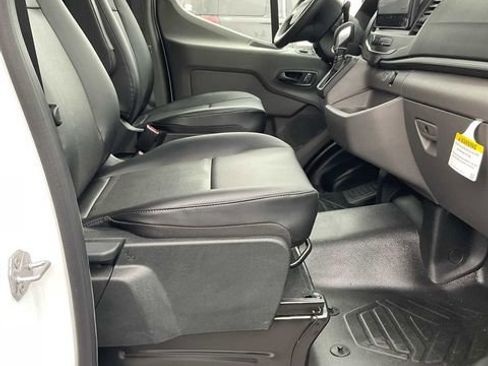 Used 2026 Ford Transit 250 148 Medium Roof Extended AWD image 34