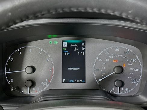 Used 2024 Toyota Corolla SE image 19