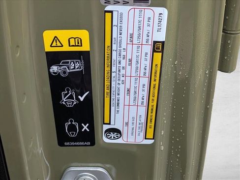 New 2026 Jeep Gladiator Sport image 19