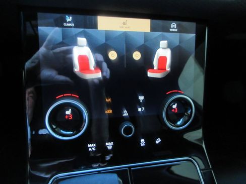 Used 2023 Land Rover Range Rover Velar R-Dynamic S AWD/4WD image 10