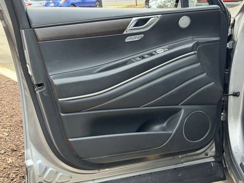 Used 2024 Genesis GV80 2.5T image 24