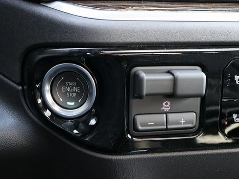 New 2026 GMC Sierra 1500 Elevation w/ Elevation Premium Package image 26