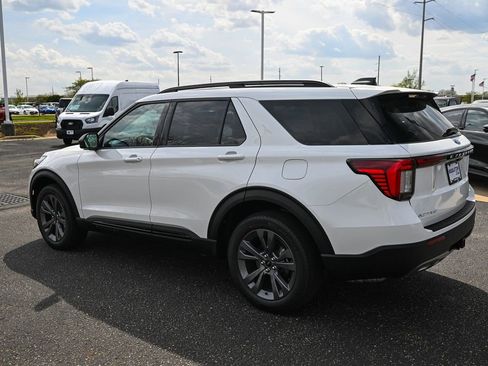 New 2026 Ford Explorer Active w/ Active Comfort Package AWD/4WD image 7