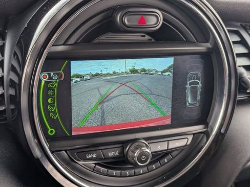 Used 2018 MINI Cooper S FWD image 26