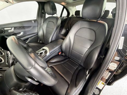Used 2016 Mercedes-Benz C 300 Sedan image 5
