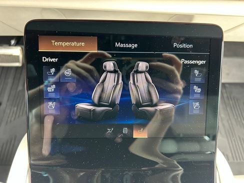 Used 2026 Cadillac Vistiq Sport w/ LPO, Floor Liner Package AWD/4WD image 32