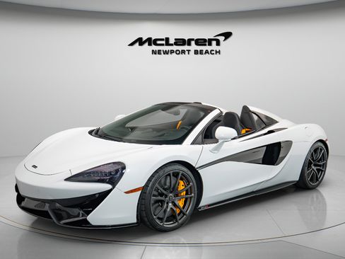 Used 2019 McLaren 570S Spider RWD image 4