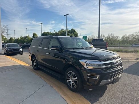 Used 2024 Ford Expedition Max Limited image 7