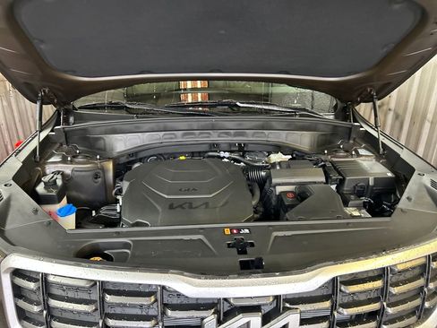 New 2025 Kia Telluride S image 33