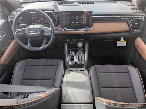 New 2026 GMC Canyon AT4 AWD/4WD image 15
