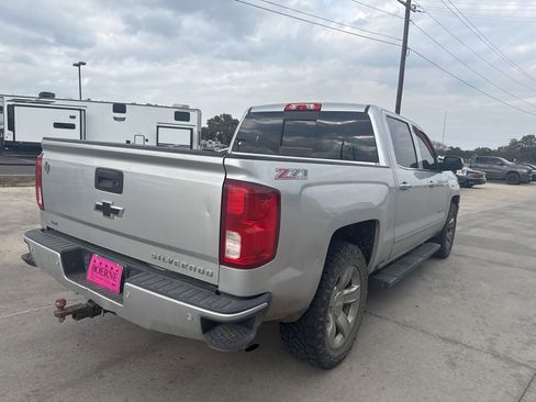 Used 2017 Chevrolet Silverado 1500 LTZ Z71 w/ LTZ Plus Package image 13
